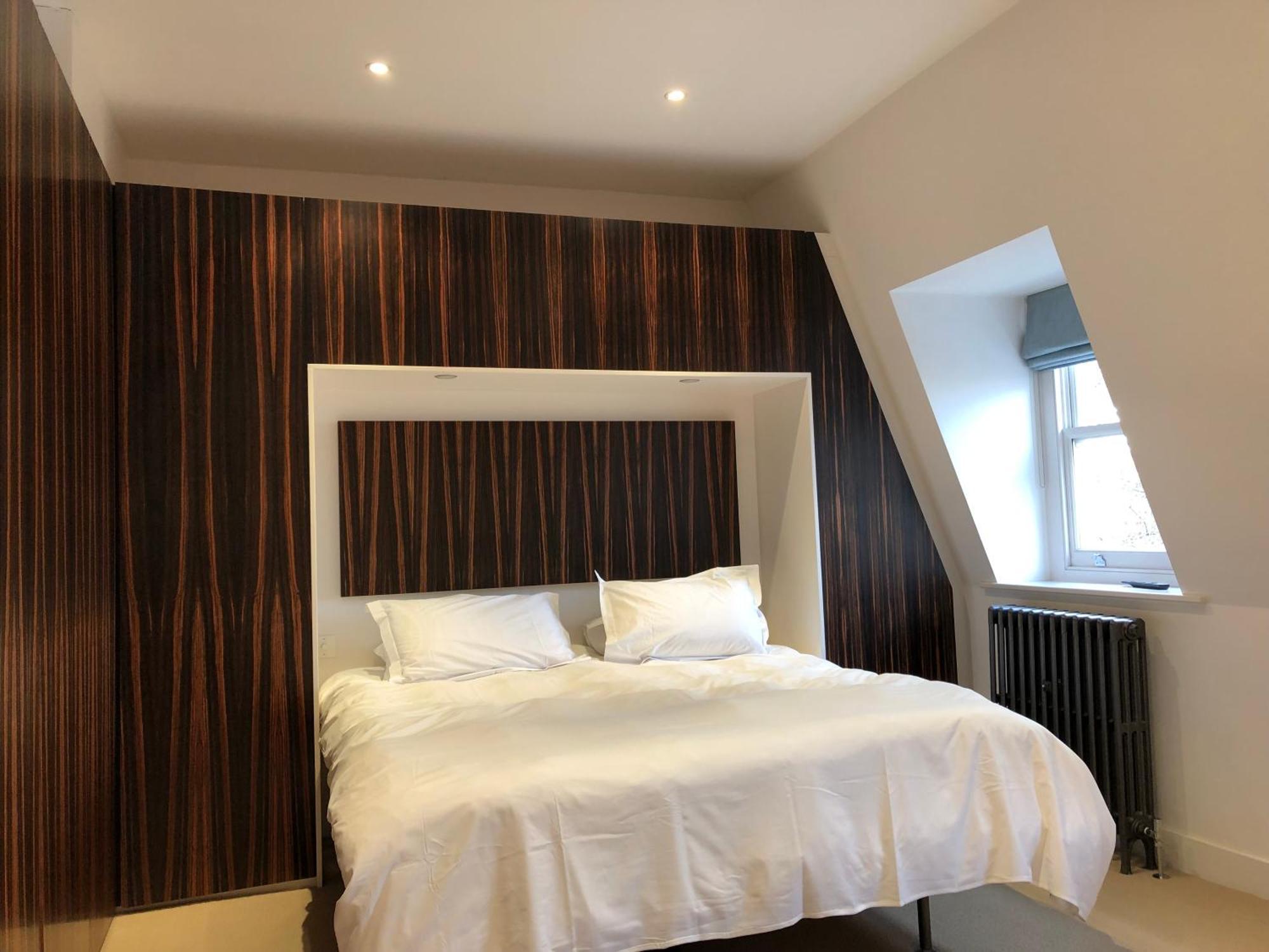 Double Room Private Bathroom
