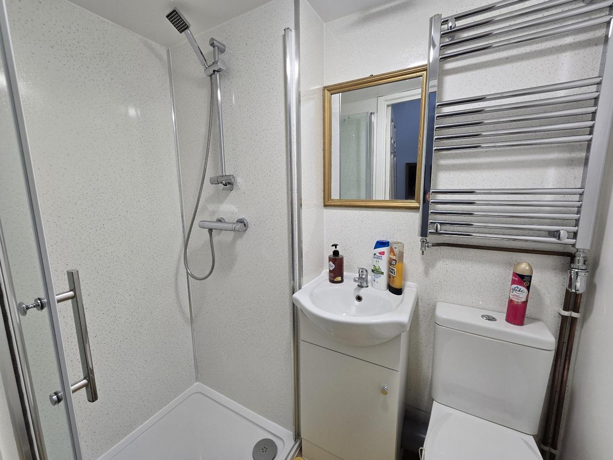 Standard Single Room