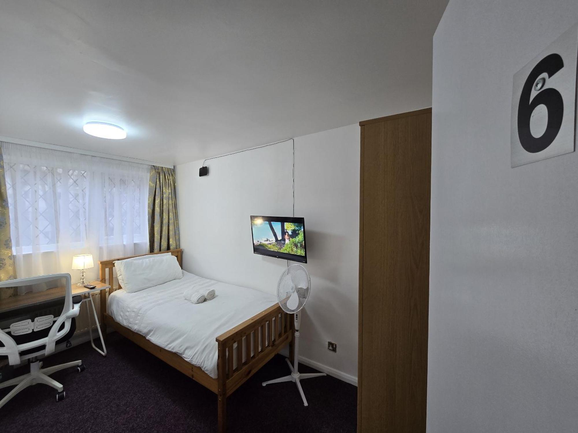 Standard Single Room