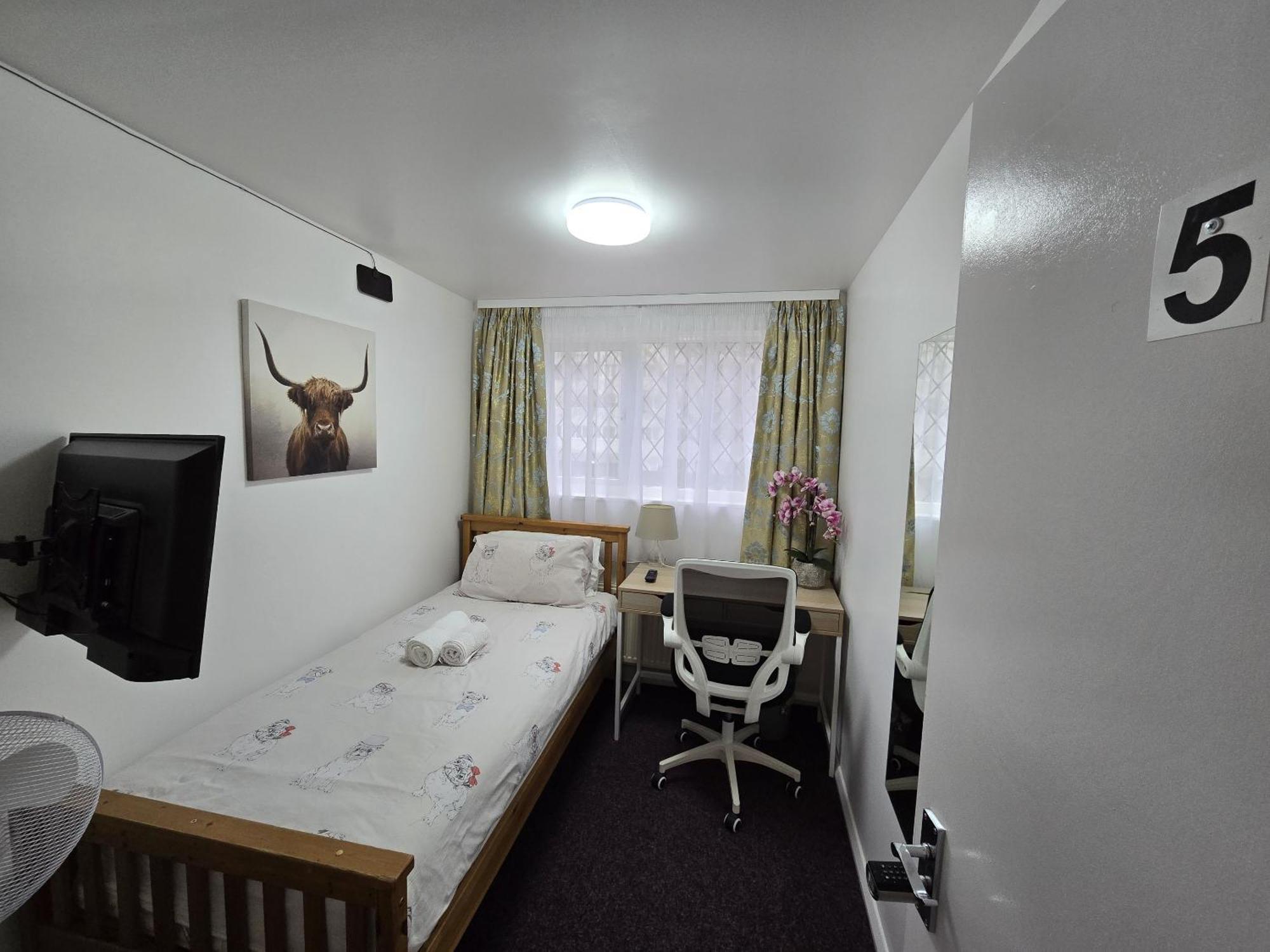 Standard Single Room
