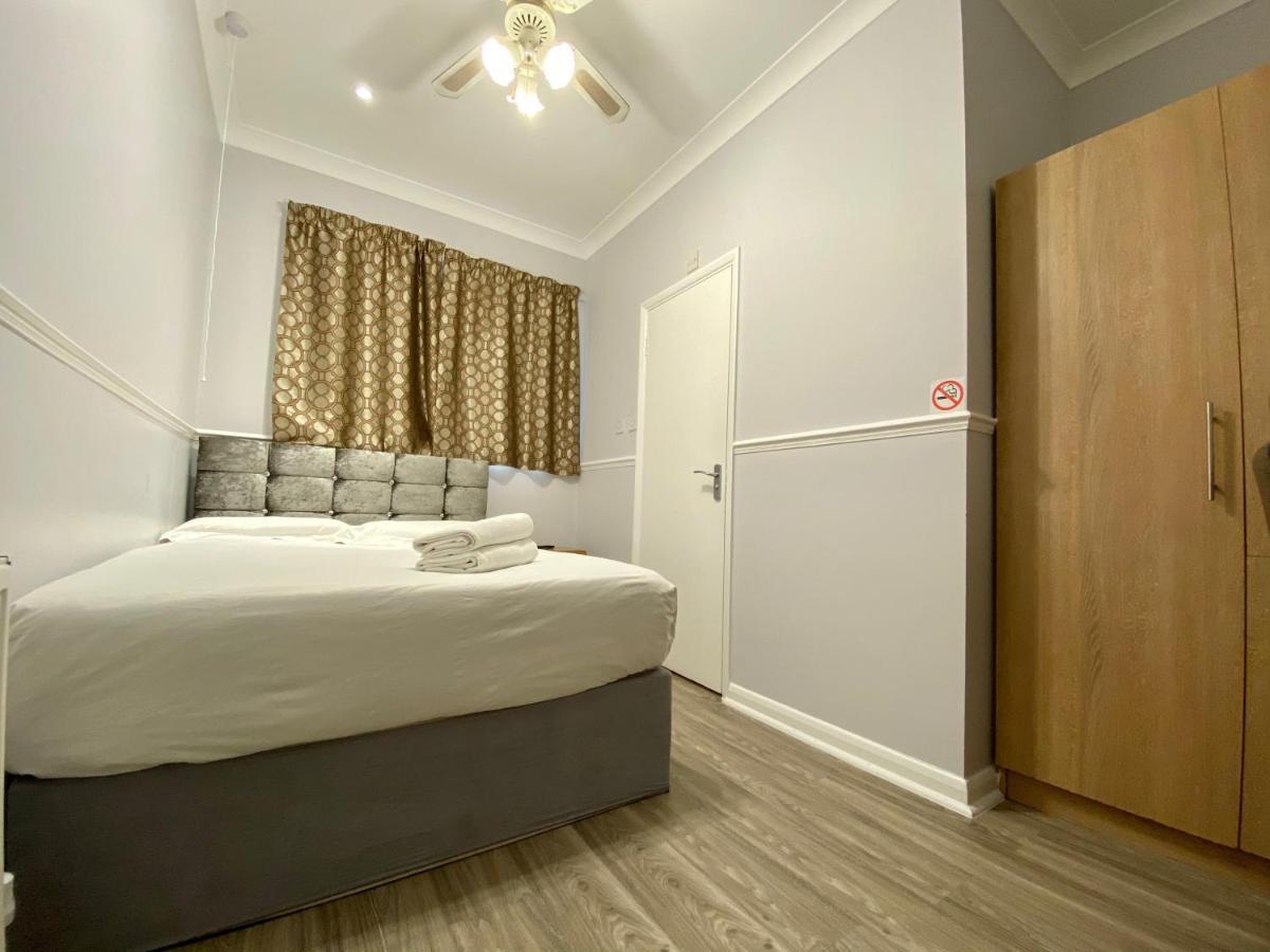 Quarto Duplo