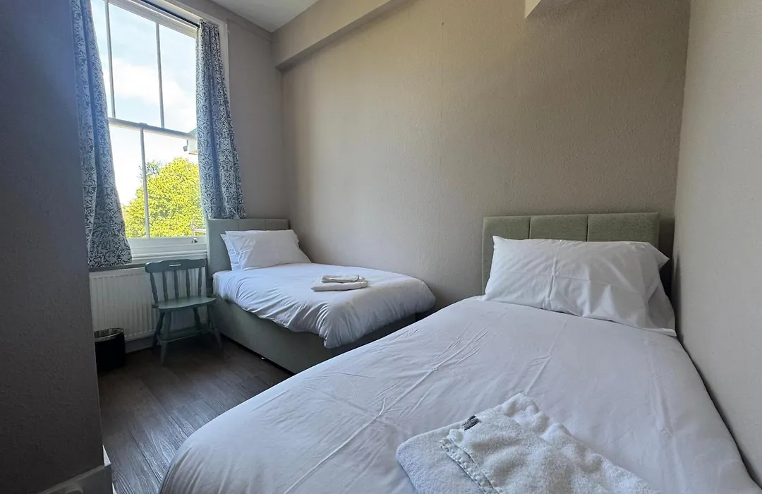 Charlie Hotel-1