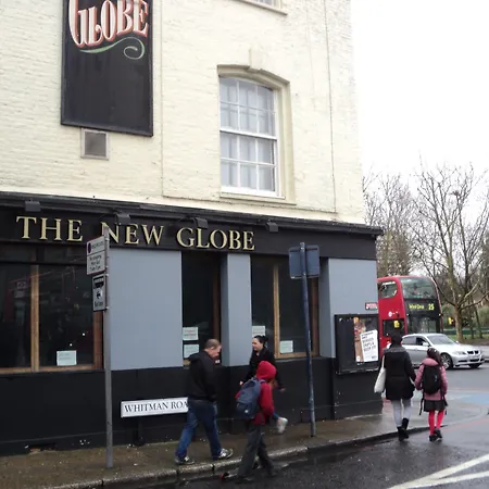 New Globe Hotel-3