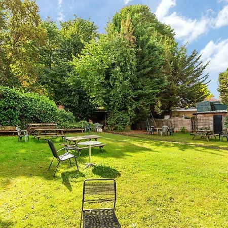 Amhurst Hotel-2