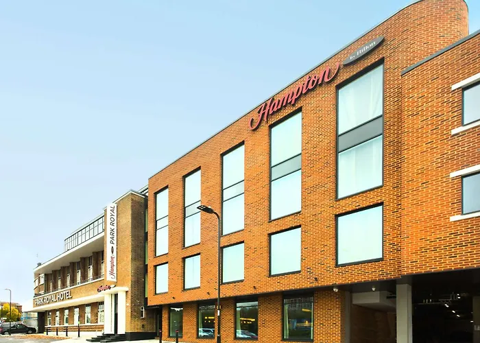 Hotel de golfe: Hampton By Hilton London Park Royal