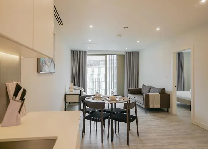 Family resorts Coppermaker Square In Stratford