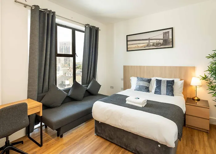 Guest house: Equitable Hotel