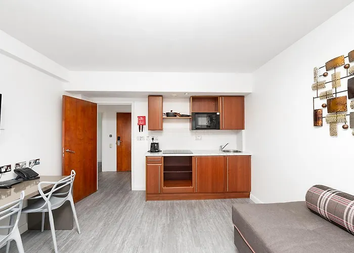 Apartamento: Roland House