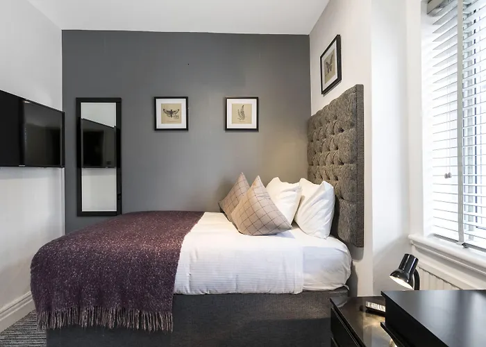 Pension Guide Martel Guest House Free Parking