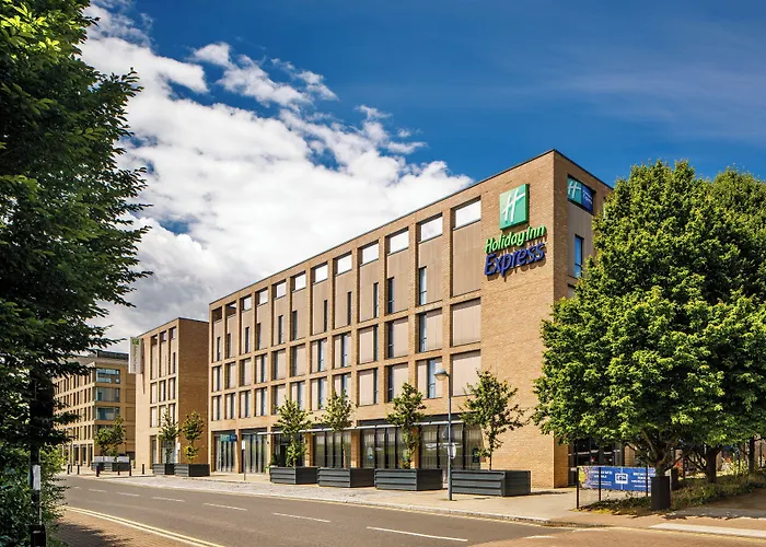 Hotel: Holiday Inn Express London - Excel By Ihg