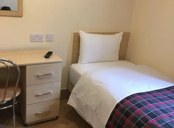 Guest house: 15 New Row